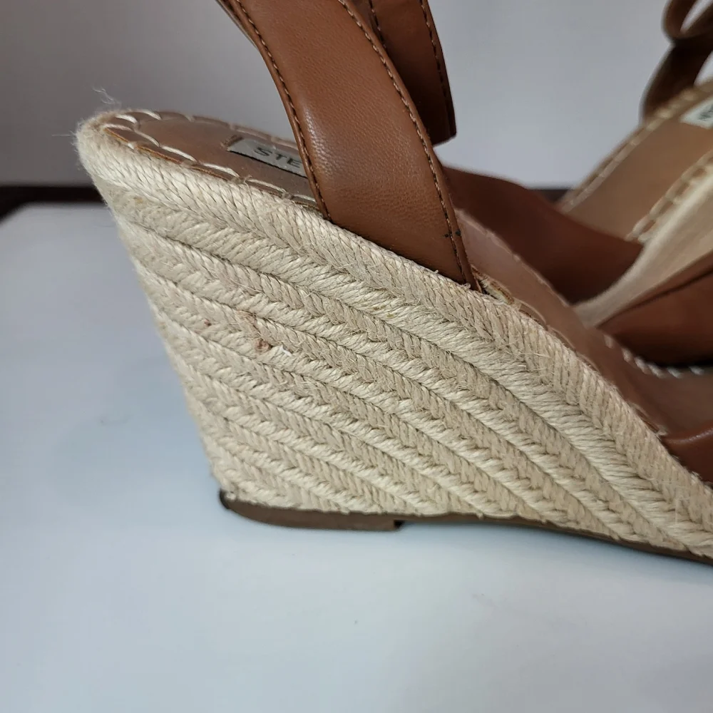 Steve Madden Gavin Espadrille Wedge Sandals.